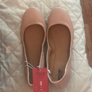 Ballet style flats